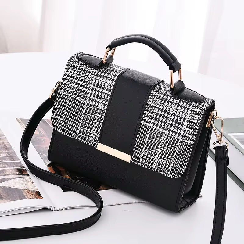 β¨ Elegant Plaid Patchwork Handbags β Classy, Compact, and Chic! β¨